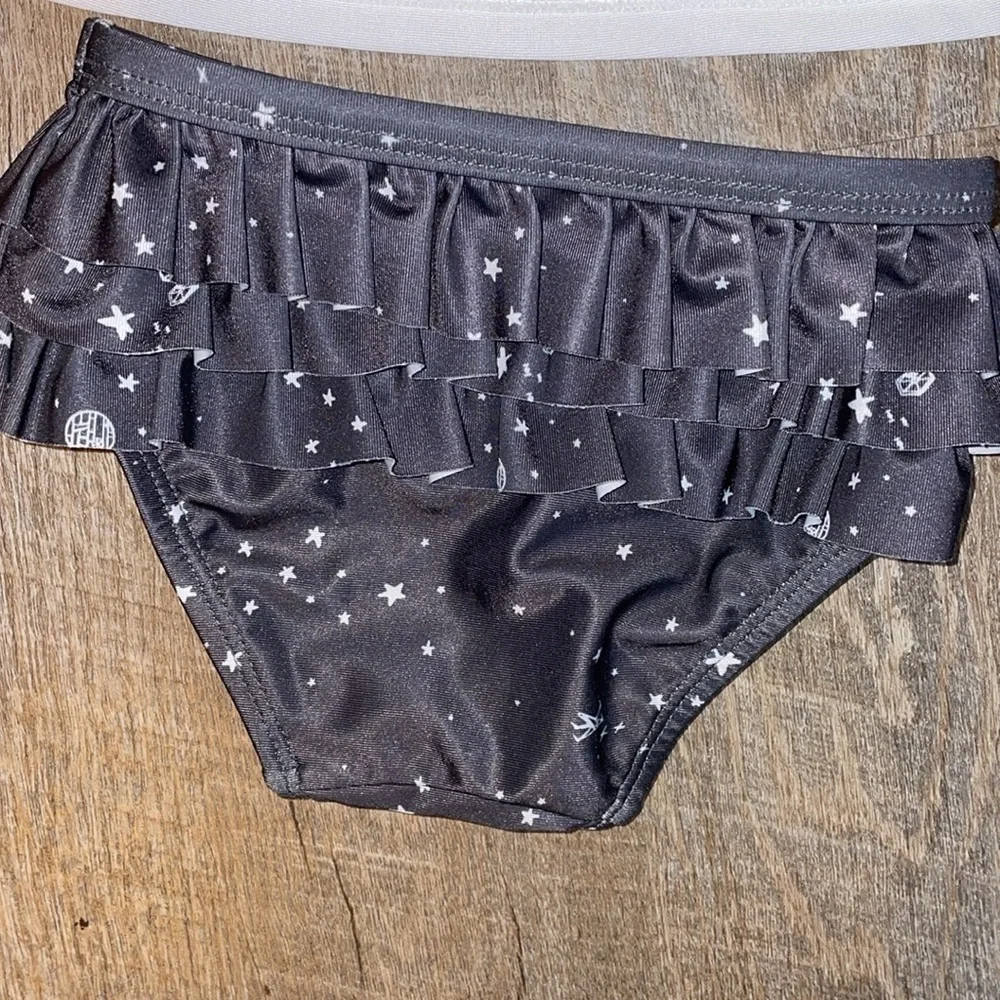 babyGap | Star Wars™ Recycled Polyester 2-Piece Swim Set size 6-12 months
